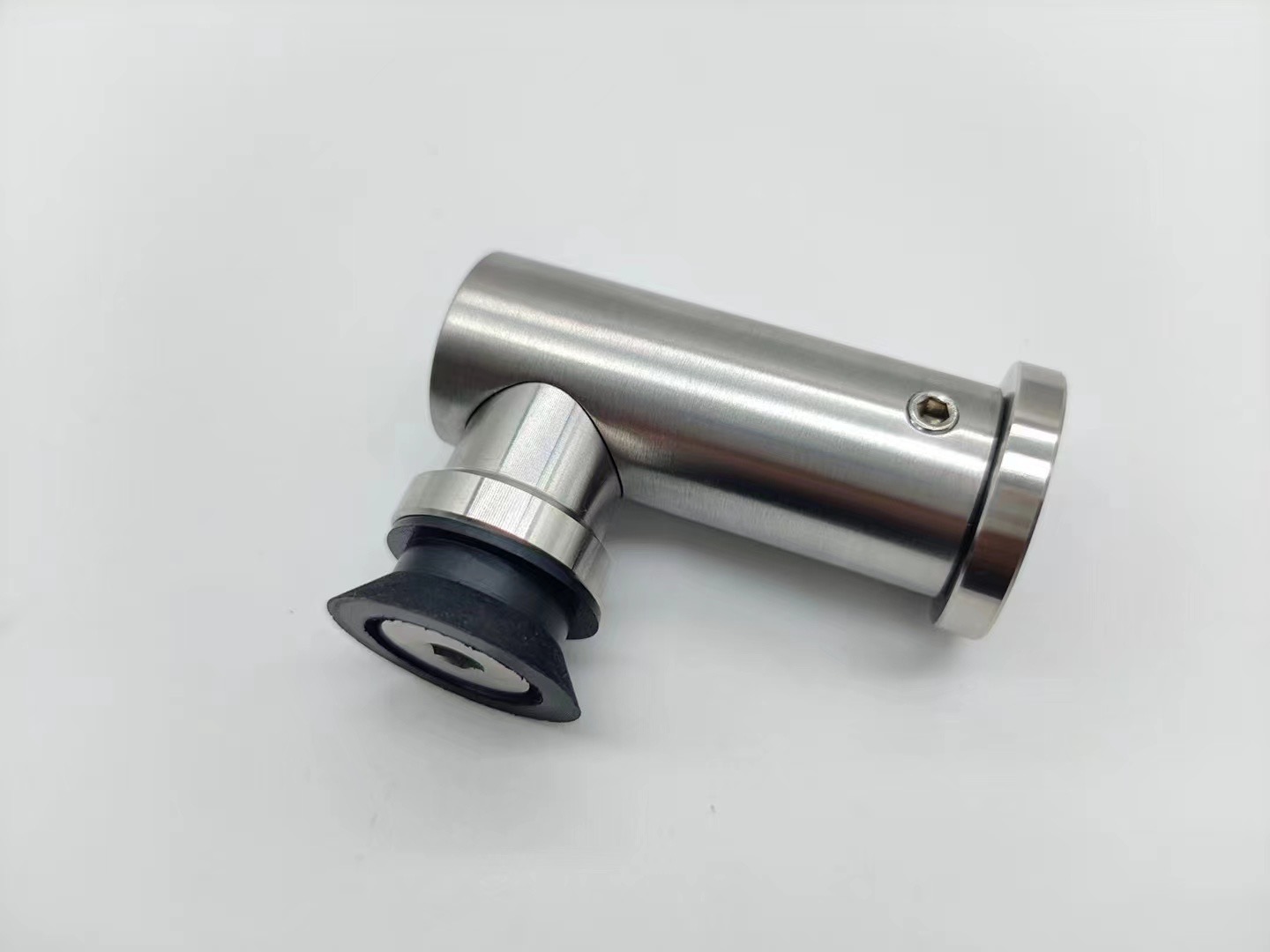 Glass Hardware  